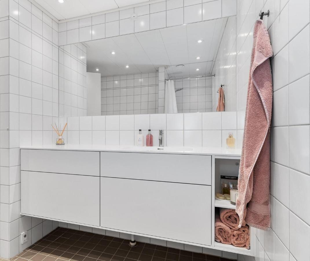 Scandi-Hygge 2 Bedroom Apartment In Charming Christianshavn Copenhague Exterior foto